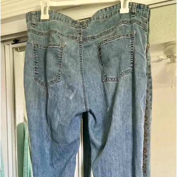 COS Jeans with side embroidery paisley details- bootcut. - Picture 2 of 4